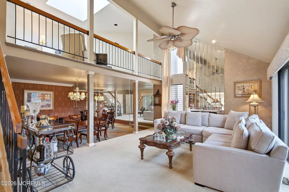 90 Cotswold Circle #310 Ocean, NJ 07712