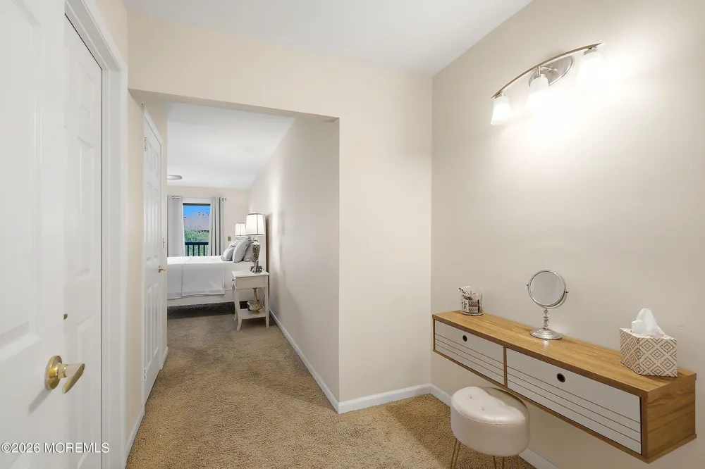 90 Cotswold Circle #310 Ocean, NJ 07712