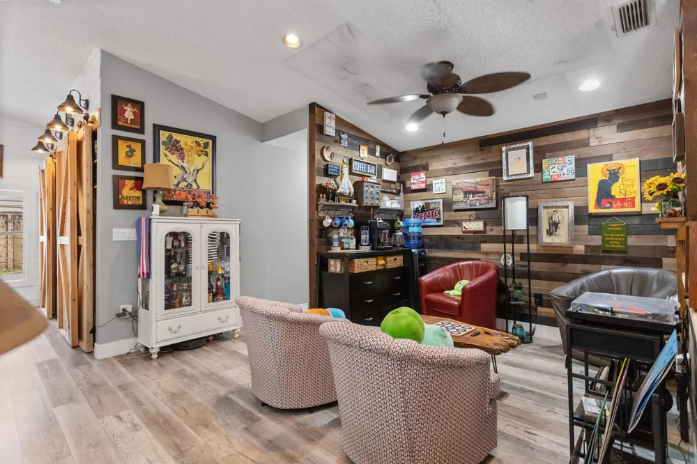 4000 SW 72ND DRIVE Davie, FL 33314