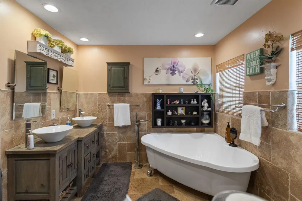 4000 SW 72ND DRIVE Davie, FL 33314
