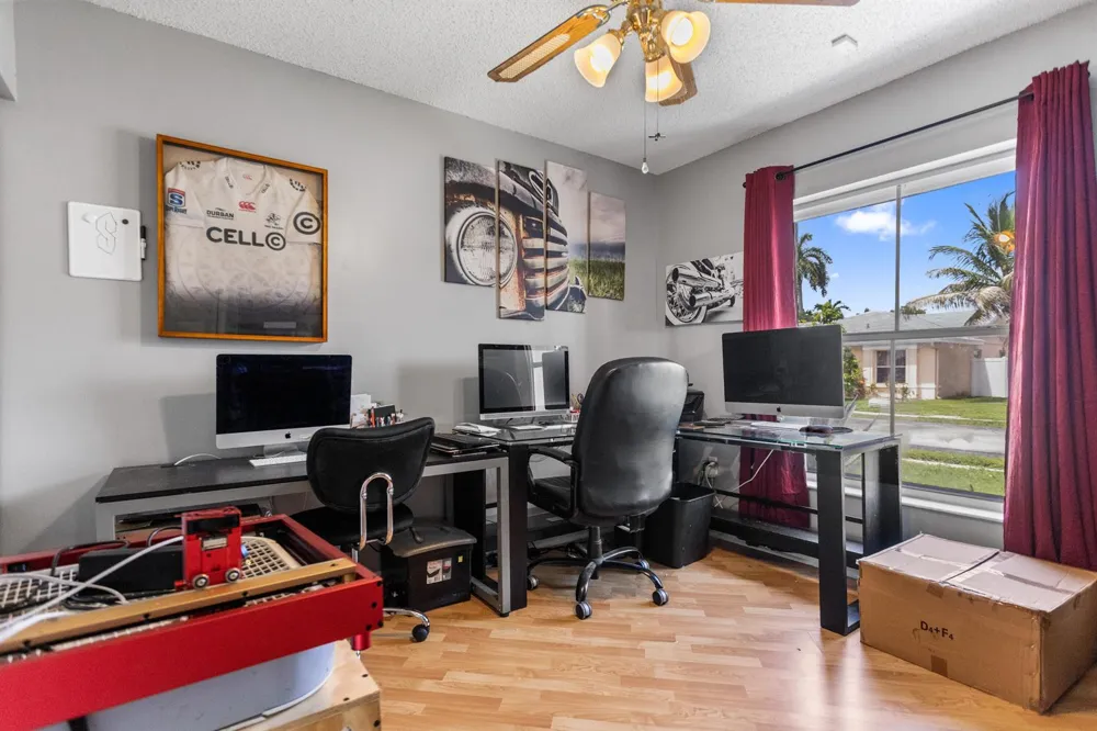 4000 SW 72ND DRIVE Davie, FL 33314