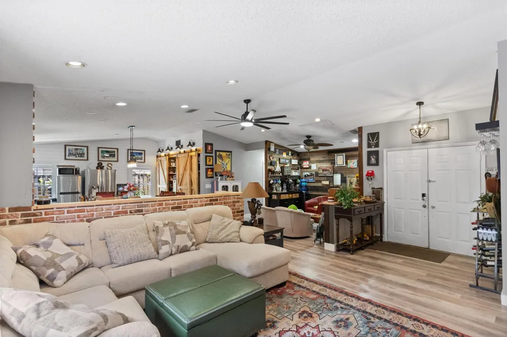 4000 SW 72ND DRIVE Davie, FL 33314