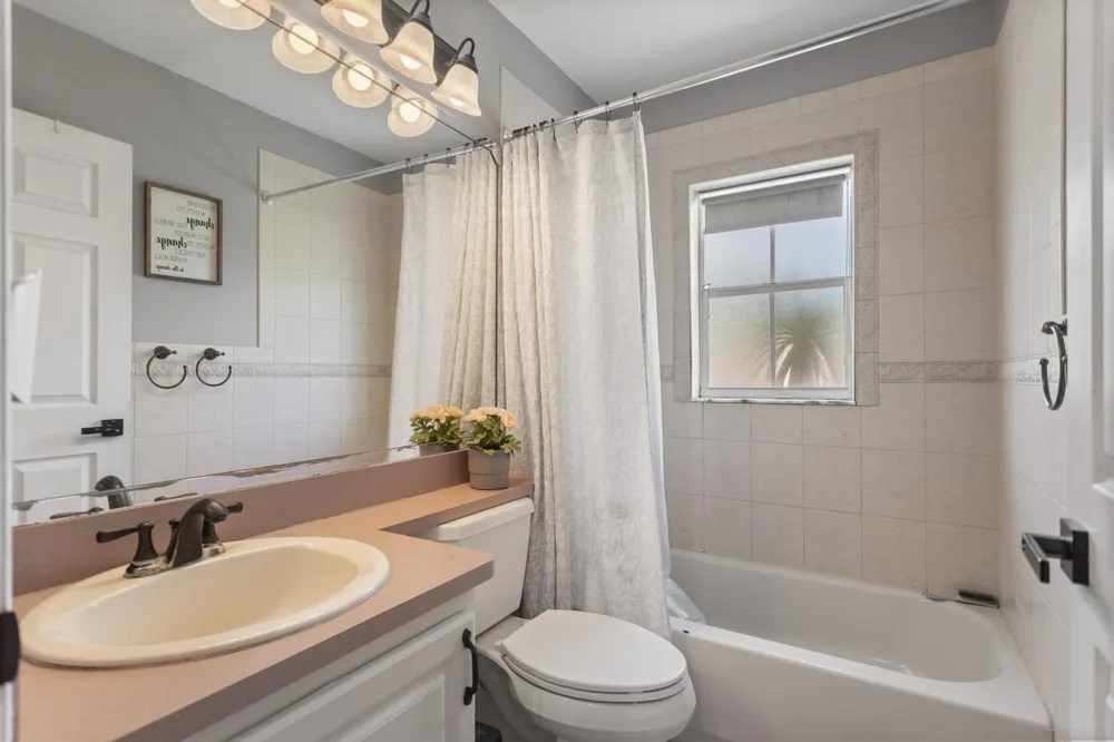 4000 SW 72ND DRIVE Davie, FL 33314