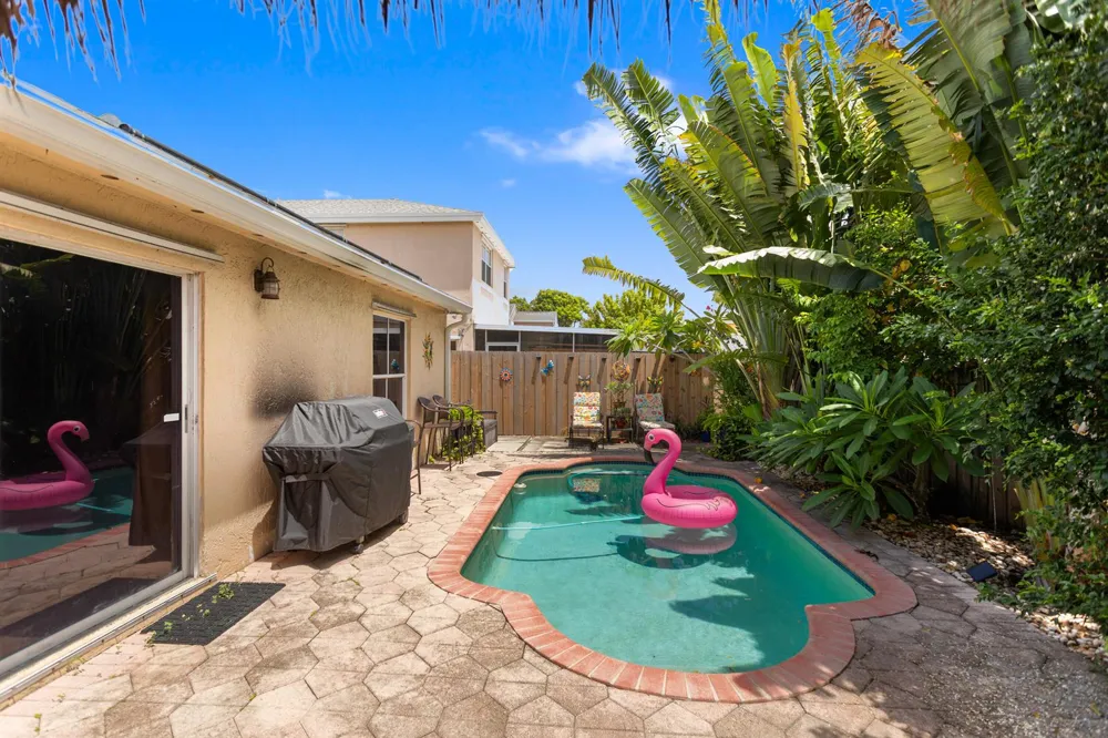 4000 SW 72ND DRIVE Davie, FL 33314