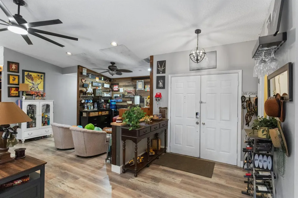4000 SW 72ND DRIVE Davie, FL 33314
