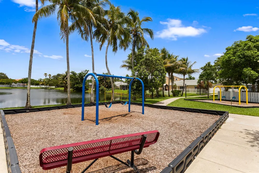 4000 SW 72ND DRIVE Davie, FL 33314