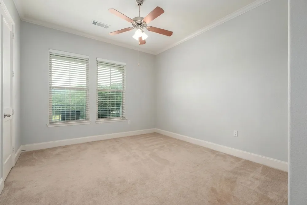 3363 CASCADES BOULEVARD #219 Tyler, TX 75709