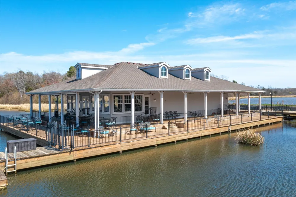 3363 CASCADES BOULEVARD #219 Tyler, TX 75709