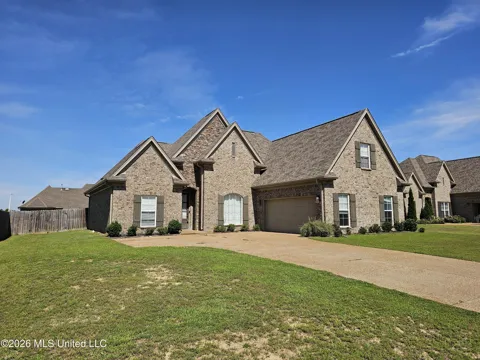 4139 E Vineyard Drive