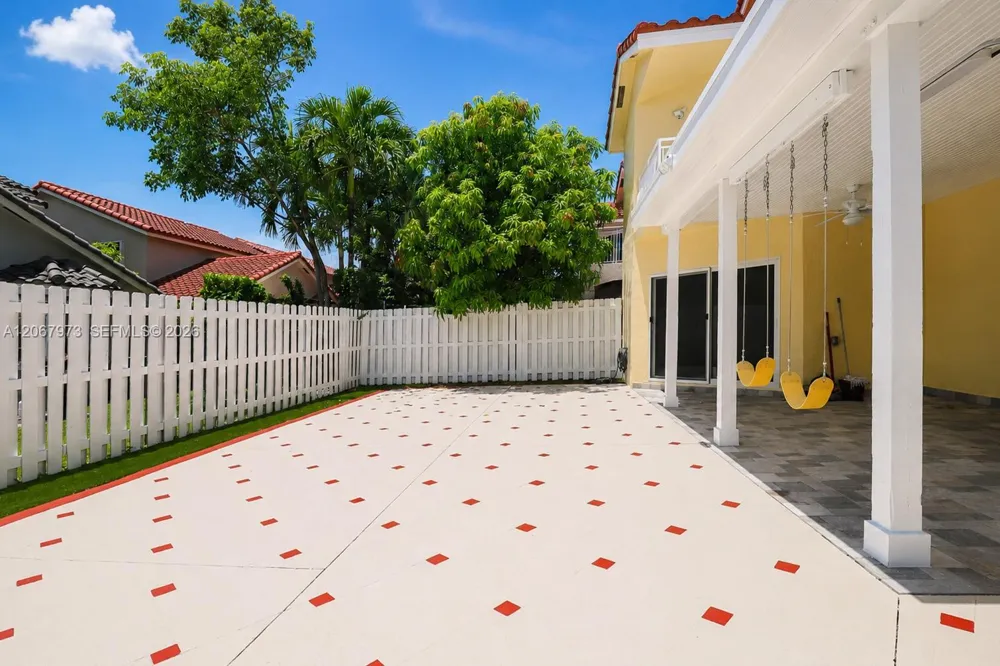15428 SW 50th Ter #15428 Miami, FL 33185