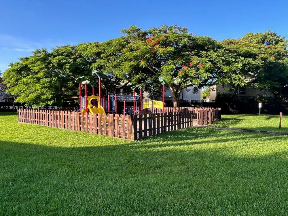 15428 SW 50th Ter #15428 Miami, FL 33185
