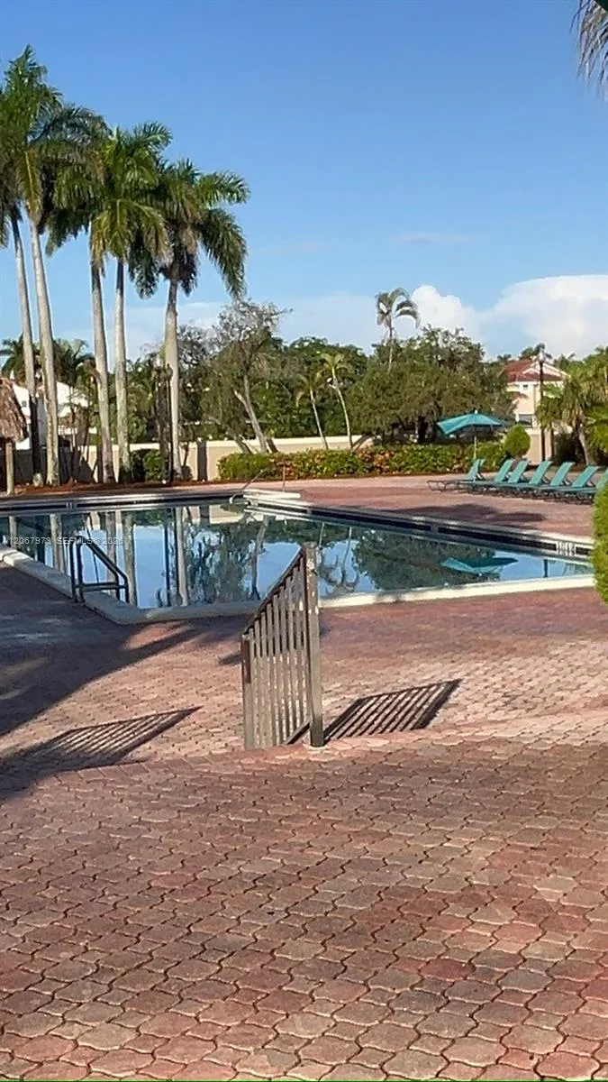 15428 SW 50th Ter #15428 Miami, FL 33185