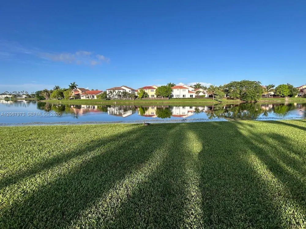 15428 SW 50th Ter #15428 Miami, FL 33185