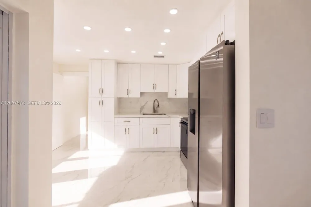 15428 SW 50th Ter #15428 Miami, FL 33185