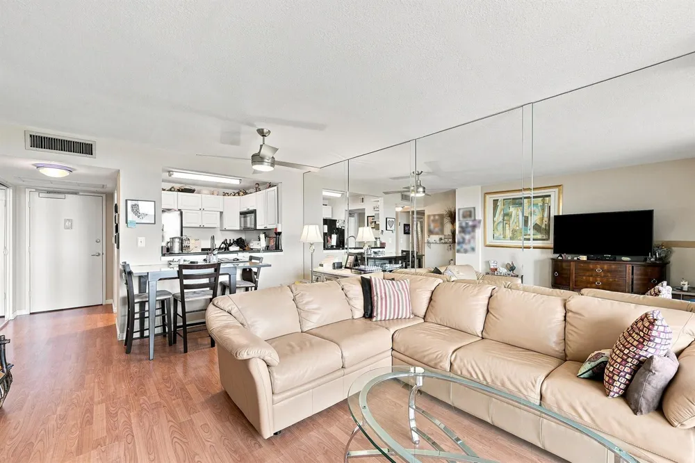 777 S Federal Highway #RP PH 15 Pompano Beach, FL 33062