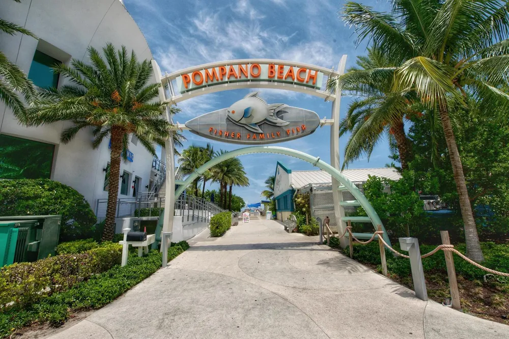 777 S Federal Highway #RP PH 15 Pompano Beach, FL 33062