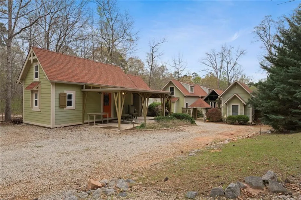 243 Bluegill Road Eatonton, GA 30655