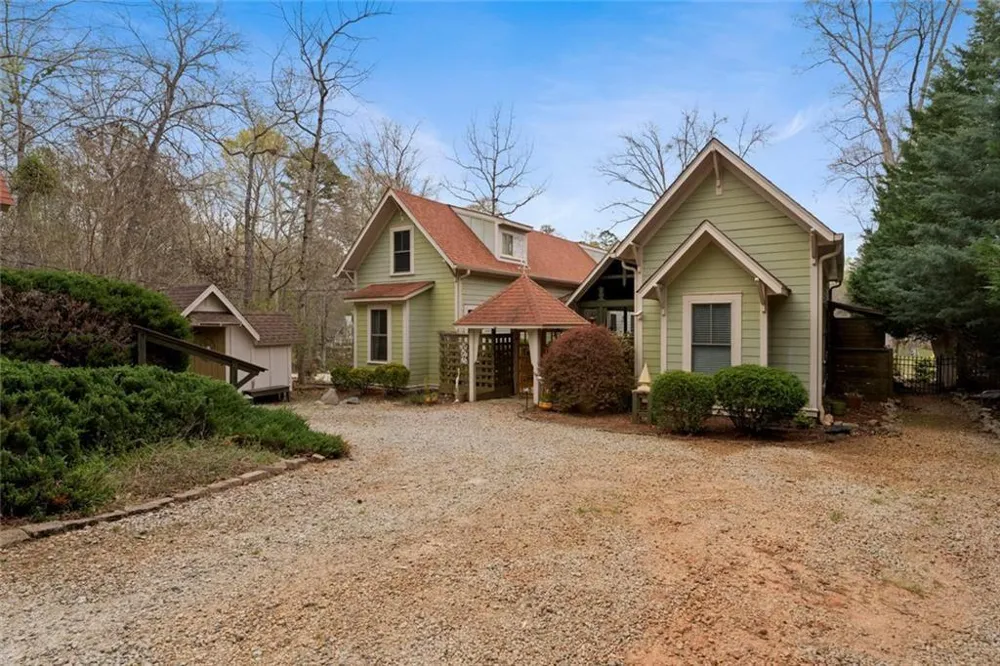 243 Bluegill Road Eatonton, GA 30655
