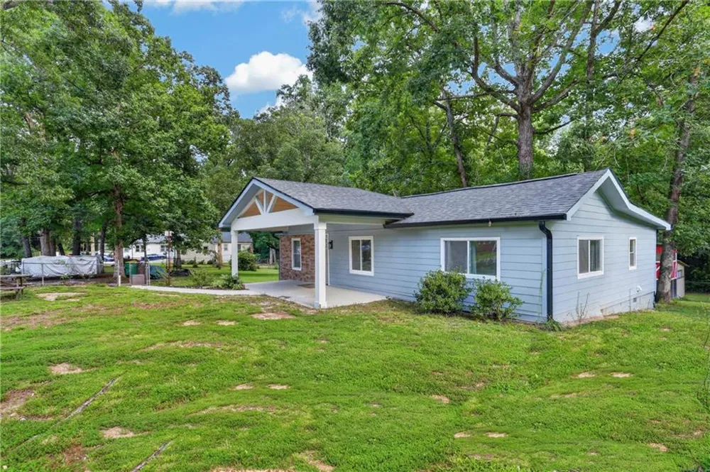 1374 Shangrila Circle Riverdale, GA 30296