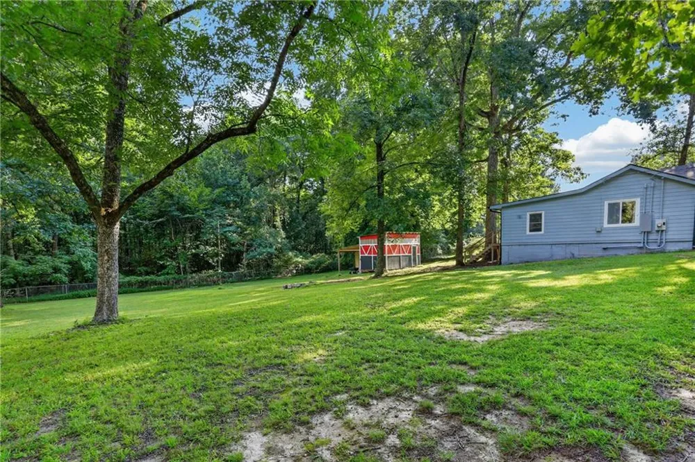 1374 Shangrila Circle Riverdale, GA 30296