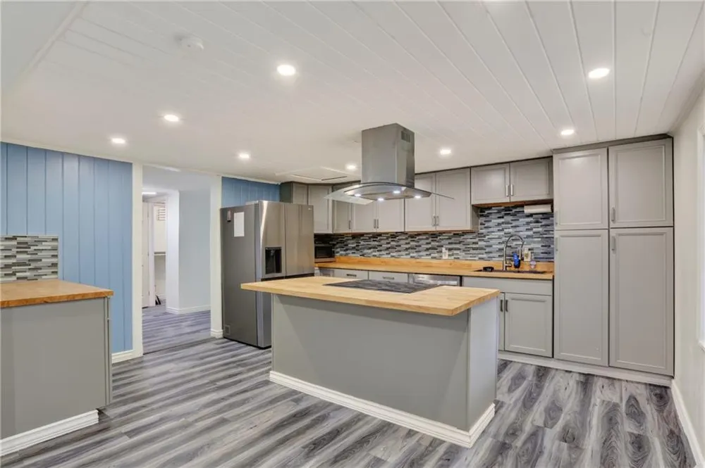 1374 Shangrila Circle Riverdale, GA 30296