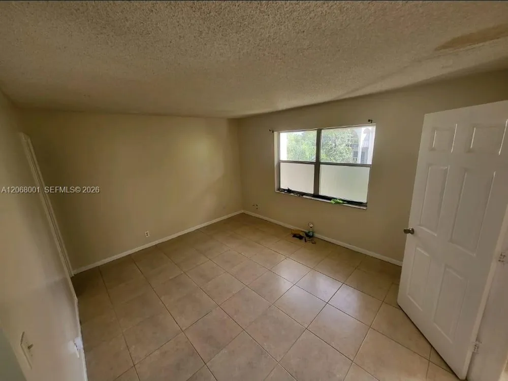 3360 Spanish Moss Ter #412 Lauderhill, FL 33319