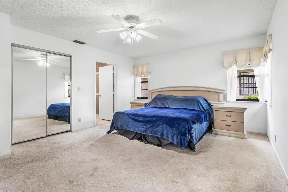 8271 SUN LAKE DRIVE Boca Raton, FL 33496