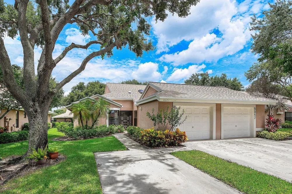 8271 SUN LAKE DRIVE Boca Raton, FL 33496