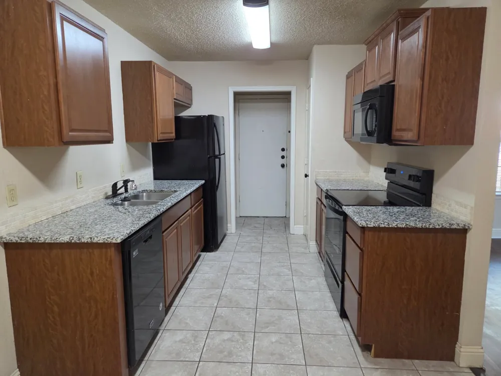 7326 NE Loop 820 North Richland Hills, TX 76180