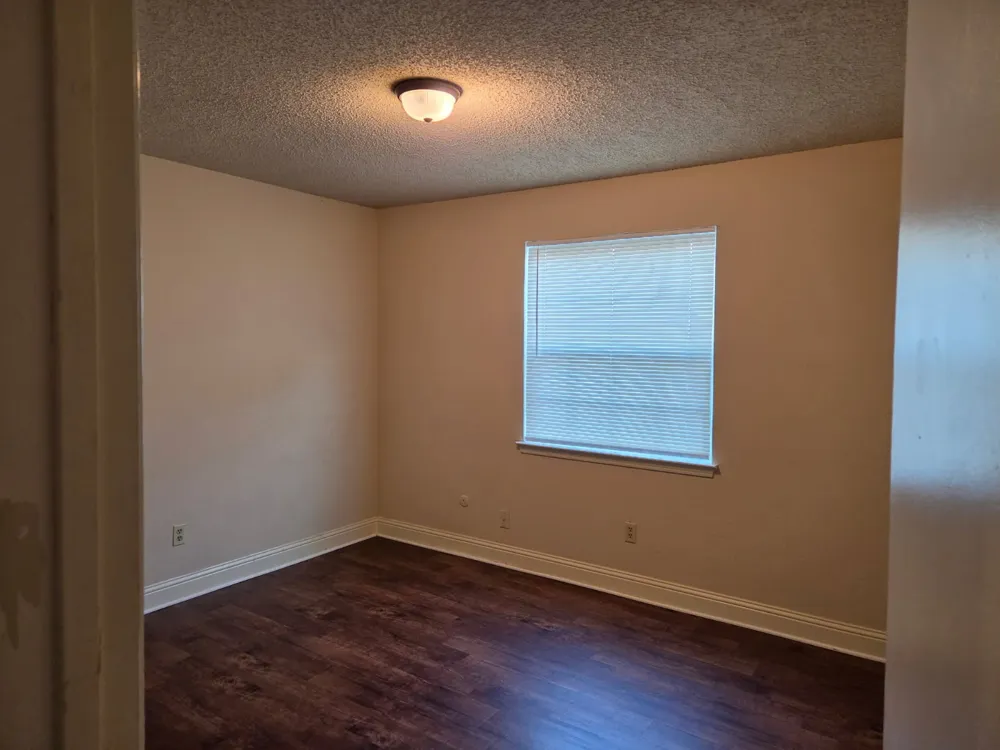7326 NE Loop 820 North Richland Hills, TX 76180