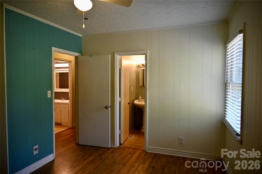 3166 Holly Road Connelly Springs, NC 28612