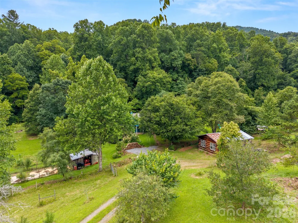 789 Morrow Branch Road Leicester, NC 28748