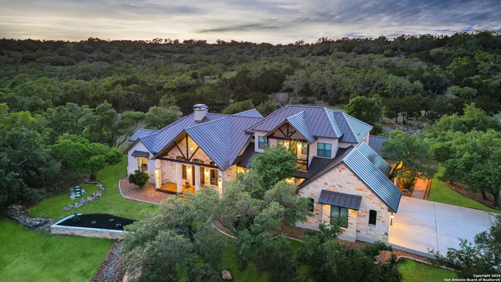 1941 Canyon Curve Spring Branch, TX 78070