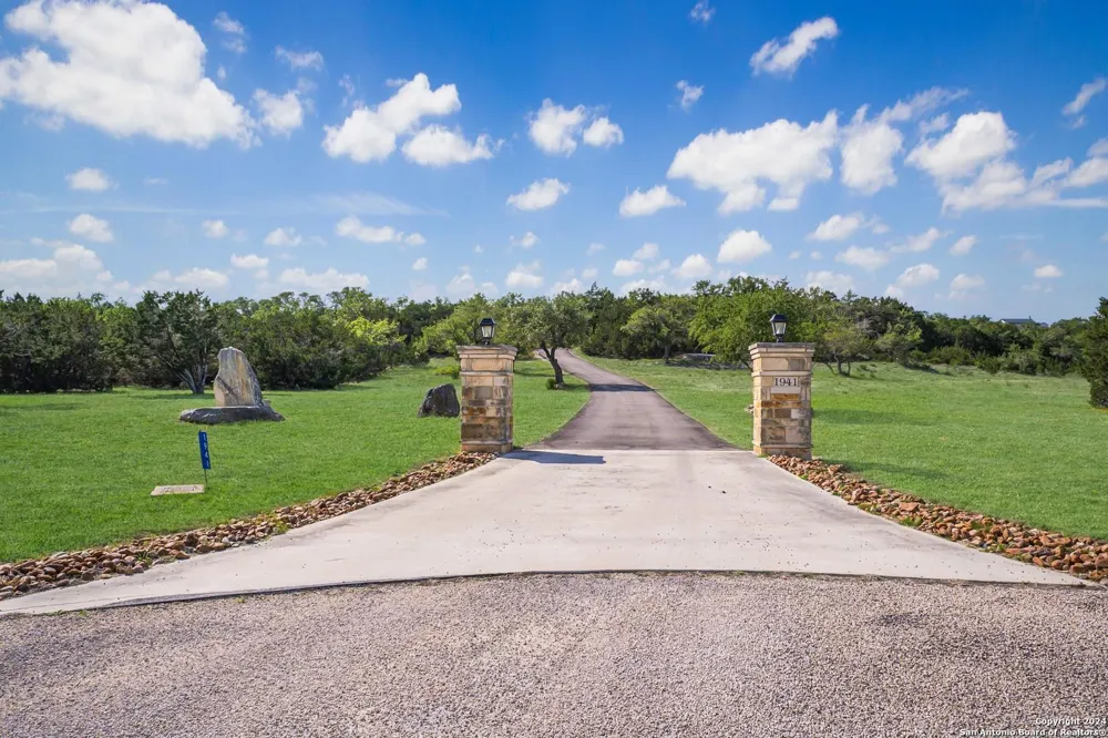 1941 Canyon Curve Spring Branch, TX 78070