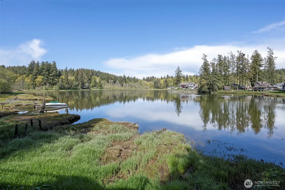 5911 Lagoon Lane NW Gig Harbor, WA 98335