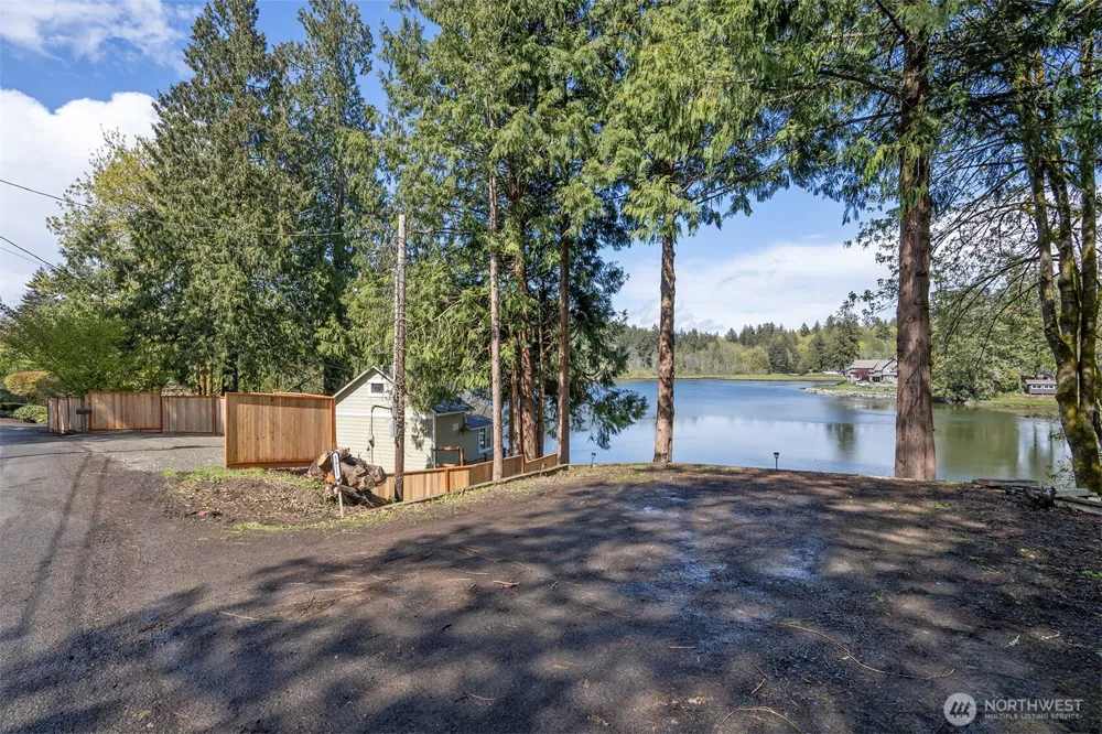 5911 Lagoon Lane NW Gig Harbor, WA 98335