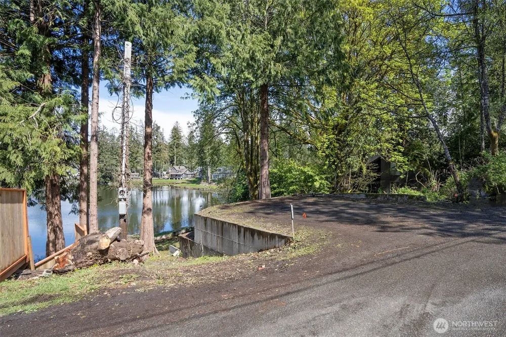 5911 Lagoon Lane NW Gig Harbor, WA 98335