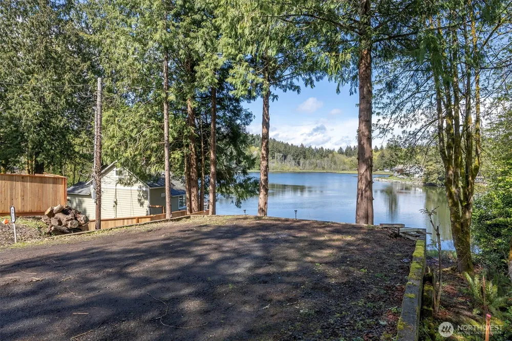 5911 Lagoon Lane NW Gig Harbor, WA 98335
