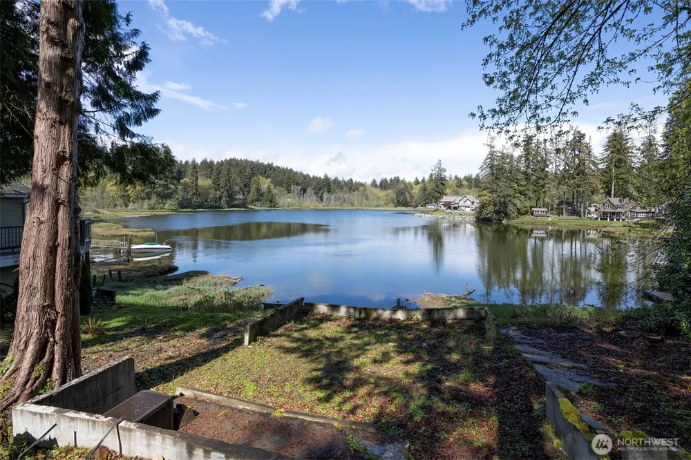 5911 Lagoon Lane NW Gig Harbor, WA 98335