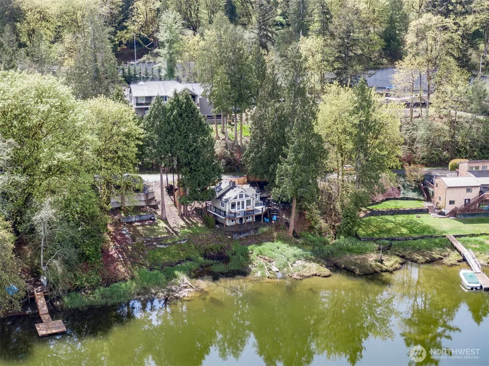 5911 Lagoon Lane NW Gig Harbor, WA 98335