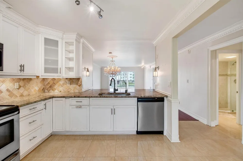 2871 OCEAN BOULEVARD #C205 Boca Raton, FL 33431