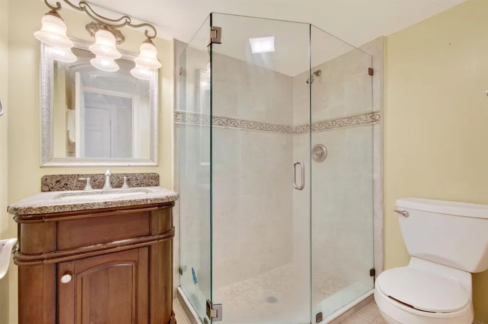 2871 OCEAN BOULEVARD #C205 Boca Raton, FL 33431