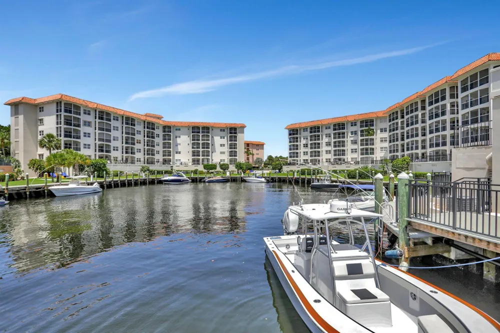 2871 OCEAN BOULEVARD #C205 Boca Raton, FL 33431