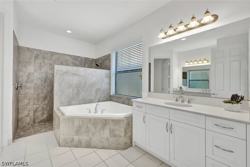 Callisto Avenue Naples, FL 34109