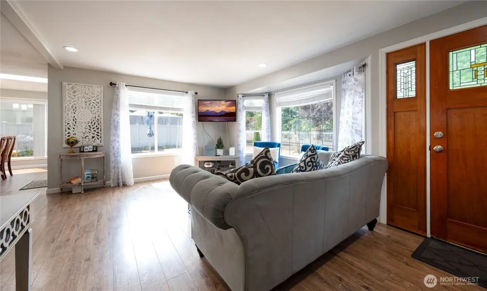 9320 220th Street SW Edmonds, WA 98020
