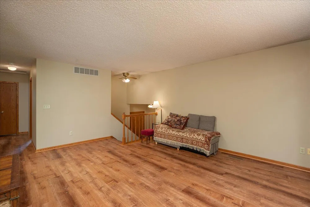 619 Chalet Drive NW Rochester, MN 55901