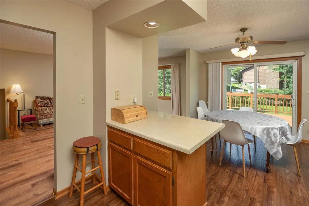 619 Chalet Drive NW Rochester, MN 55901