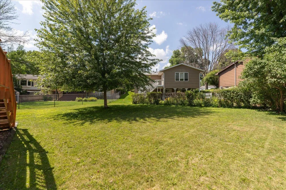 619 Chalet Drive NW Rochester, MN 55901