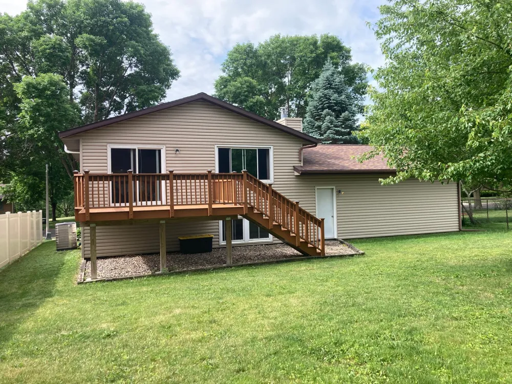 619 Chalet Drive NW Rochester, MN 55901