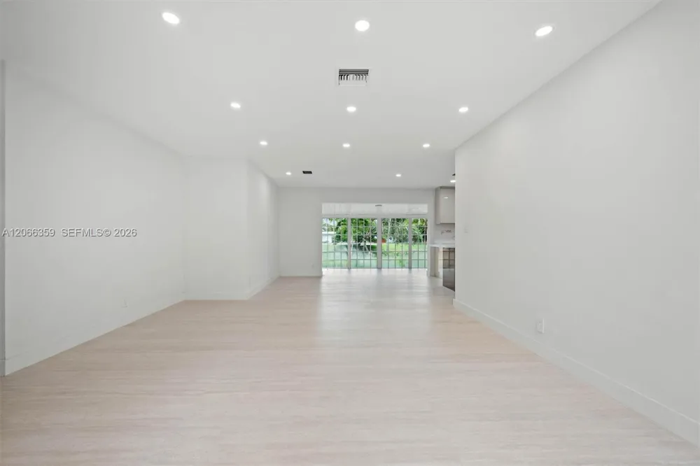 11770 Griffing Blvd #0 Biscayne Park, FL 33161